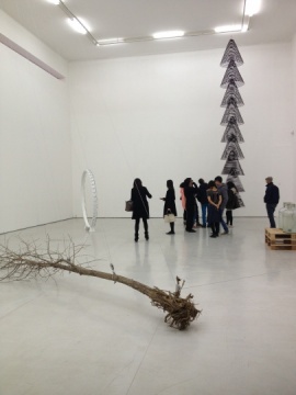 图为杨健作品现场
图为杨健作品现场