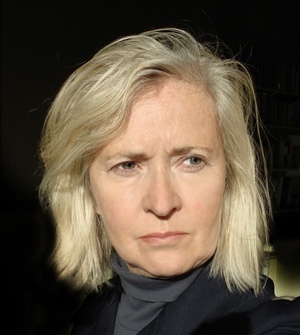 罗斯玛丽•特洛柯尔(Rosemarie Trockel)
罗斯玛丽•特洛柯尔(Rosemarie Trockel)
