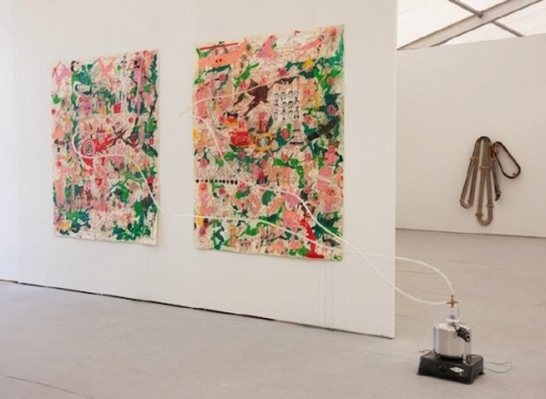 Camilo Restrepo作品,图片来自artinfo。
Camilo Restrepo作品,图片来自artinfo。