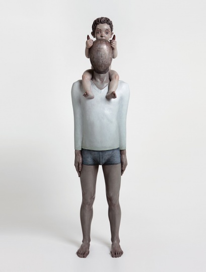 《假想敌》 2012 铸铜着色 218×52×45 cm
《假想敌》 2012 铸铜着色 218×52×45 cm
