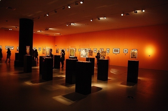 培根展览现场
培根展览现场