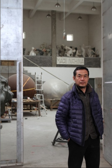 重师生情谊的隋老师——隋建国
(艺术家、中央美术学院雕塑系教授)
重师生情谊的隋老师——隋建国
(艺术家、中央美术学院雕塑系教授)