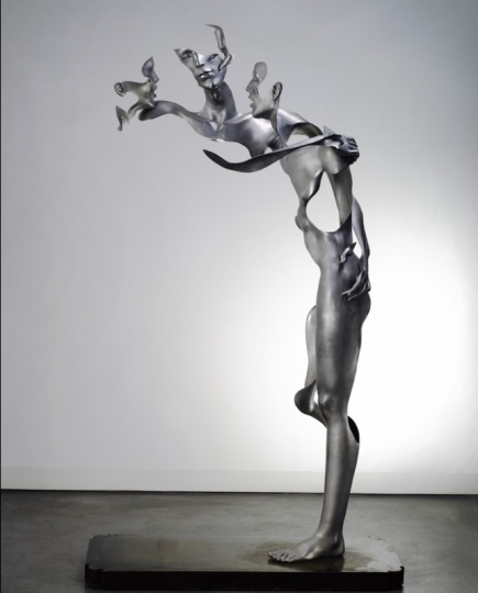 《FLASHMEMORY系列 No.1》 115×60×205cm 不锈钢 2009
《FLASHMEMORY系列 No.1》 115×60×205cm 不锈钢 2009