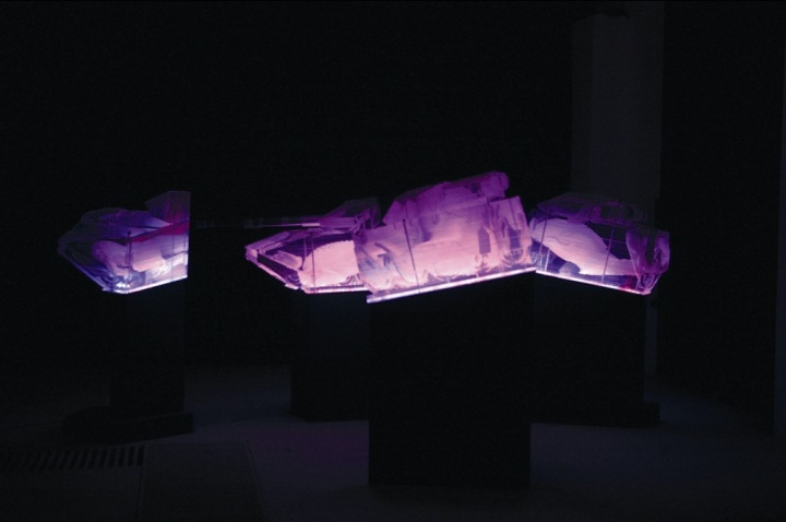 李晖作品《佛龛》
李晖作品《佛龛》