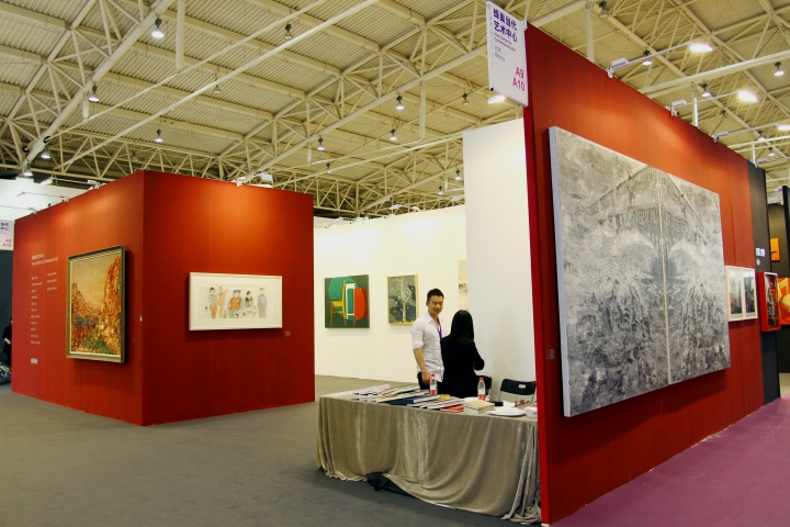 转型后的蜂巢当代艺术中心在艺术北京上的亮相
