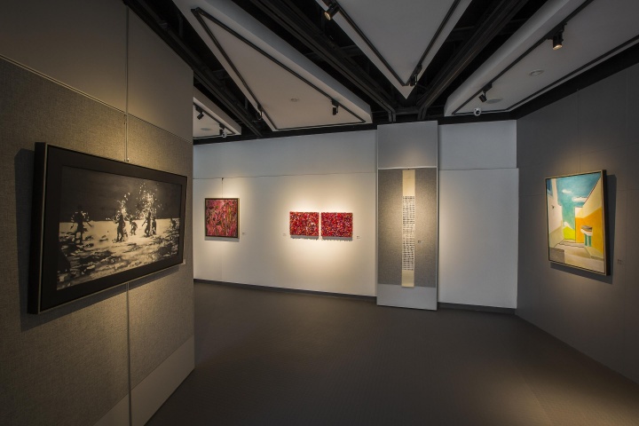 金彩画廊再出发的启幕展《新瓶老酒》
金彩画廊再出发的启幕展《新瓶老酒》