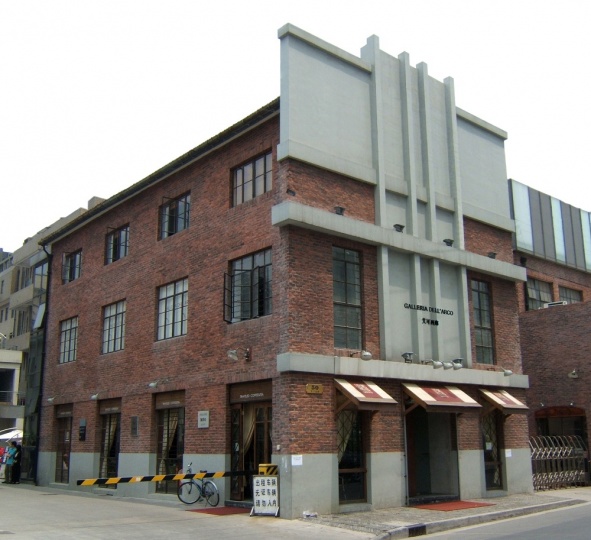 艾可画廊 主空间
艾可画廊 主空间