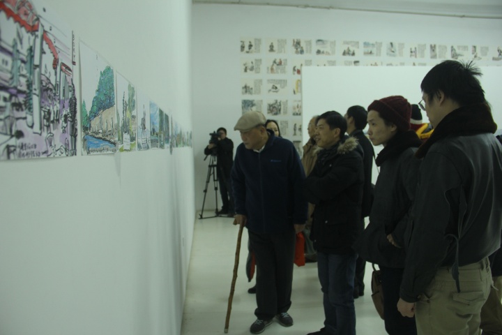 王秉复老先生在展览开幕现场
王秉复老先生在展览开幕现场