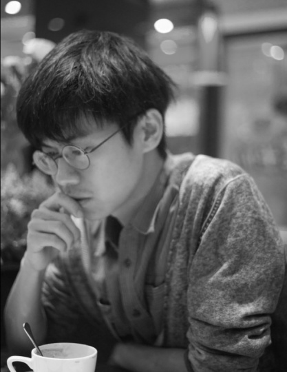 艺术家张小迪
艺术家张小迪