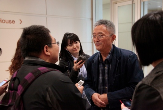 媒体采访田世信
媒体采访田世信