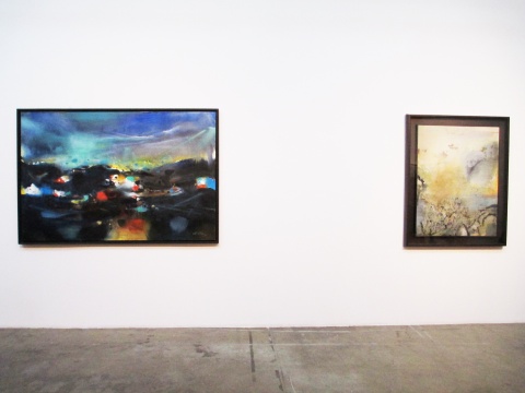  左：朱德群的作品《发光的形式》右：赵无极的作品《28.12.87》
