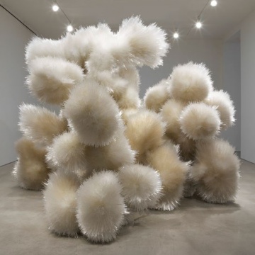 塔娜·多娜文个展亮相佩斯 塔娜·多娜文个展亮相佩斯
