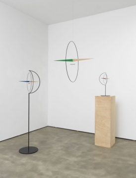 Olafur Eliasson《Compass family》Tanya Bonakdar gallery
Olafur Eliasson《Compass family》Tanya Bonakdar gallery