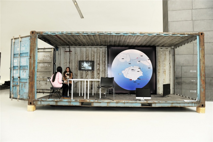 “第二届CAFAM双年展-无形的手:策展作为立场” 展览现场<br> “第二届CAFAM双年展-无形的手:策展作为立场” 展览现场<br>