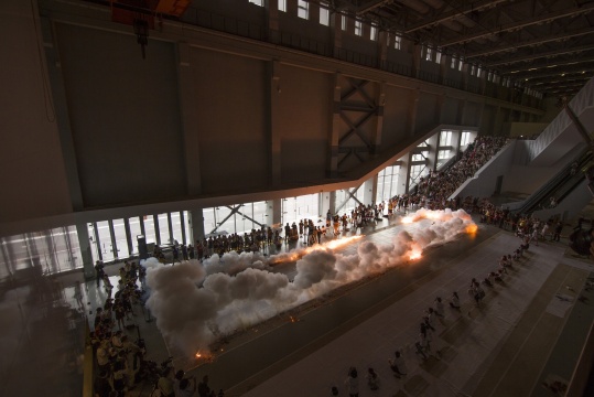 爆破现场。图片版权属于JJY PHOTO,蔡工作室提供
爆破现场。图片版权属于JJY PHOTO,蔡工作室提供