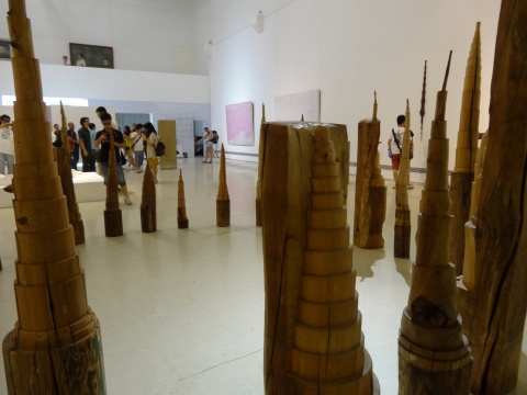 由于作品协调的很好,展览的可观性非常不错
由于作品协调的很好,展览的可观性非常不错