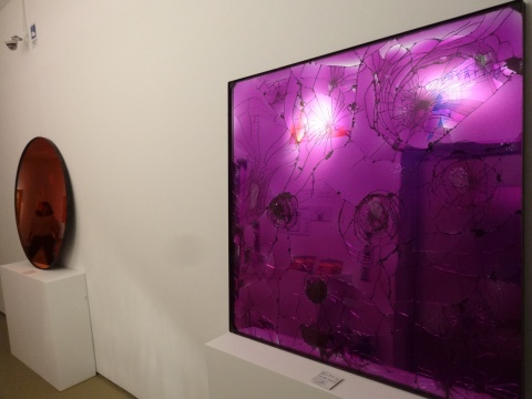 UNMASK为展览量身定制的镜子“装饰中的修辞”
UNMASK为展览量身定制的镜子“装饰中的修辞”