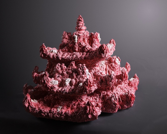“角楼No.3” 75×65×96cm 瓷 2012
“角楼No.3” 75×65×96cm 瓷 2012