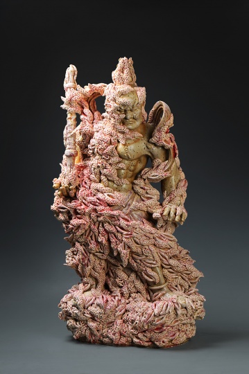 “哼将” 40×28×75cm 瓷 2012
“哼将” 40×28×75cm 瓷 2012