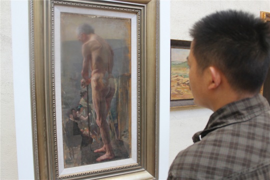 ”如见故人来——俄罗斯油画作品展“展览中徐悲鸿的双面画
”如见故人来——俄罗斯油画作品展“展览中徐悲鸿的双面画