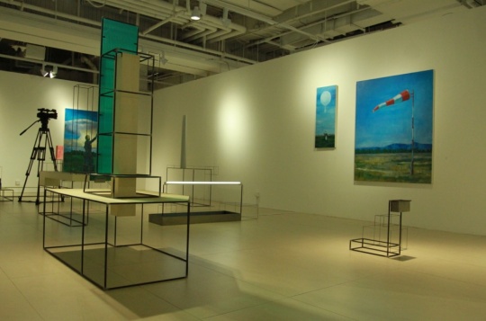 香格纳画廊的空间显示了其布展的精心
香格纳画廊的空间显示了其布展的精心
