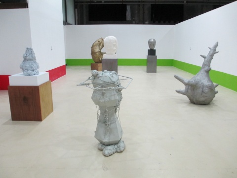 王墒个展“希克苏鲁伯先生”其中一个展厅
王墒个展“希克苏鲁伯先生”其中一个展厅