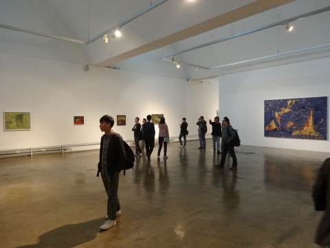 “圭山写生”以及“紫色”系列是展览重点展出的两个系列
