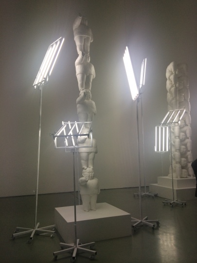 《终北国》450×55×55cm 综合材料 2014 《终北国》450×55×55cm 综合材料 2014
