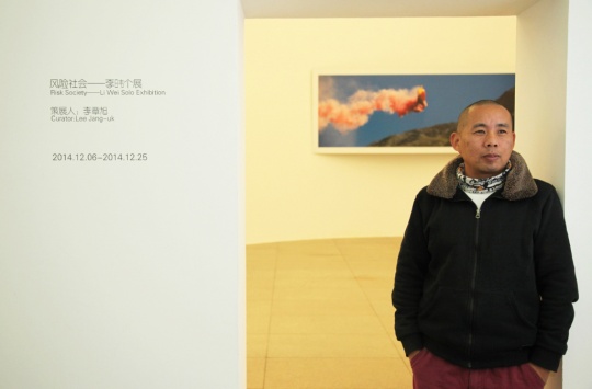 艺术家李暐
艺术家李暐
