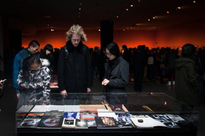 2013年12月2日，弗朗西斯·培根中国首展，引起广泛关注
