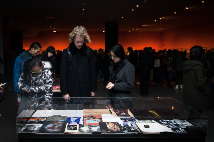 2013年12月2日,弗朗西斯·培根中国首展,引起广泛关注
2013年12月2日,弗朗西斯·培根中国首展,引起广泛关注