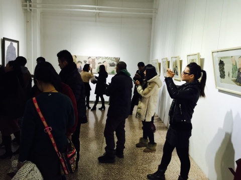 展览现场展出的二十余幅作品大多以完成预售
展览现场展出的二十余幅作品大多以完成预售
