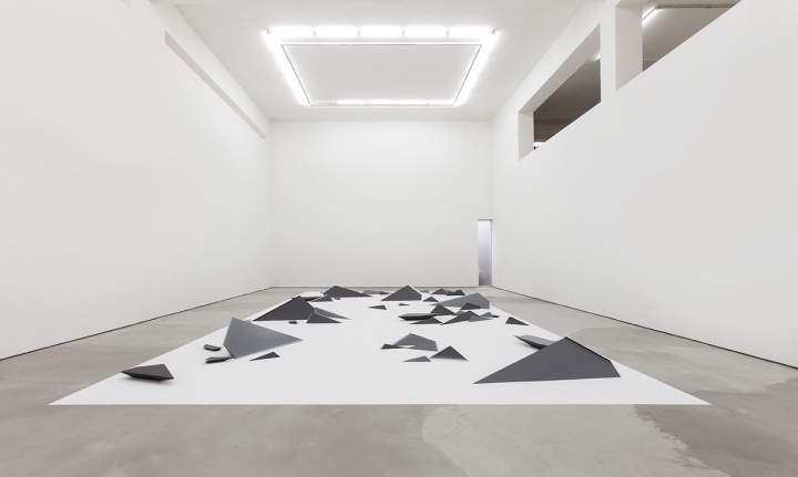 2014年4月,李姝睿“单子论”,个展现场
2014年4月,李姝睿“单子论”,个展现场
