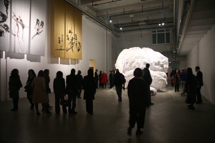 镜花水月 比利时欧洲当代艺术中心 2009年欧罗巴里亚艺术节中国年项目
