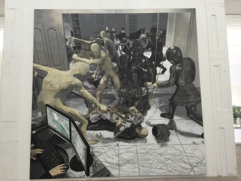 《较量》 400x400cm 布面丙烯 2013
《较量》 400x400cm 布面丙烯 2013