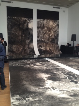 冰逸 《万物》 纸本水墨 2013
冰逸 《万物》 纸本水墨 2013