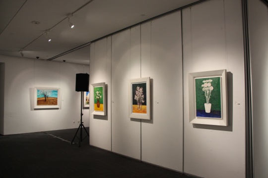 现场展出的“静物系列”流露出沉思和静谧的气氛
现场展出的“静物系列”流露出沉思和静谧的气氛