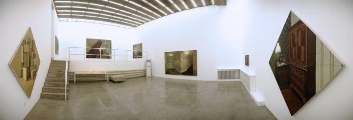 01100001画廊二层展厅,此为2011年9月张业兴个展”门与锁“展览现场
01100001画廊二层展厅,此为2011年9月张业兴个展”门与锁“展览现场