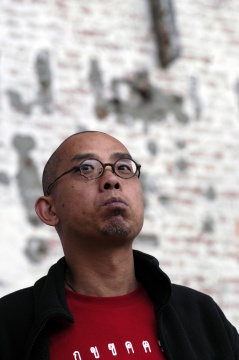 被称之为“中国独立纪录片之父”的吴文光
被称之为“中国独立纪录片之父”的吴文光