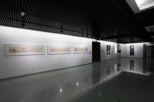 正观美术馆80后艺术家水墨作品展览现场
