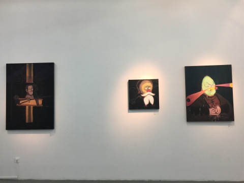 武晨2013年布面丙烯作品《怪老头》
武晨2013年布面丙烯作品《怪老头》