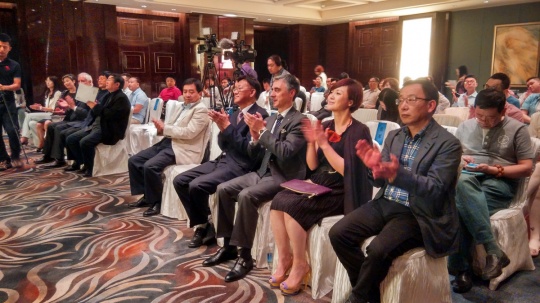 众多嘉宾及媒体记者出席发布会 众多嘉宾及媒体记者出席发布会