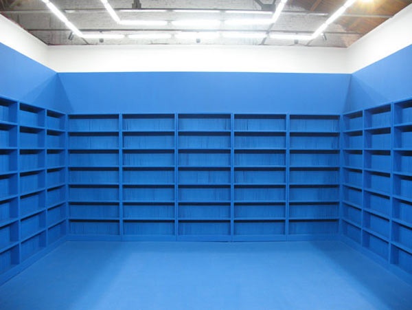 2008年，政纯办个展“图书馆”展览现场
