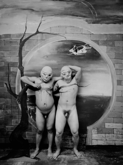 《辟谷术》120×90cm 2009 摄影(哈内姆勒基宣)
《辟谷术》120×90cm 2009 摄影(哈内姆勒基宣)