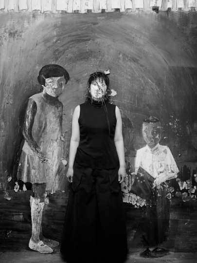 《嫂子》120×90cm 2009 摄影(哈内姆勒基宣)
《嫂子》120×90cm 2009 摄影(哈内姆勒基宣)