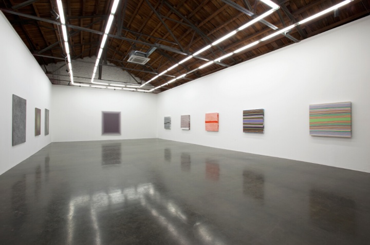2008年,王光乐在北京公社的首次个展现场
2008年,王光乐在北京公社的首次个展现场