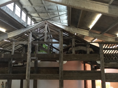 常青画廊展厅内“汪家祠”的另一半
常青画廊展厅内“汪家祠”的另一半