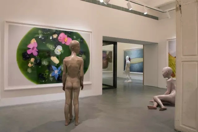 作品在展览现场
作品在展览现场