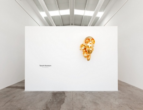 《龙首——金》  ©Takashi Murakami/Kaikai Kiki Co., Ltd.
