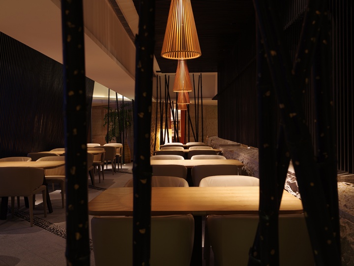 竹石材料的应用让墨池餐厅传统气息十足